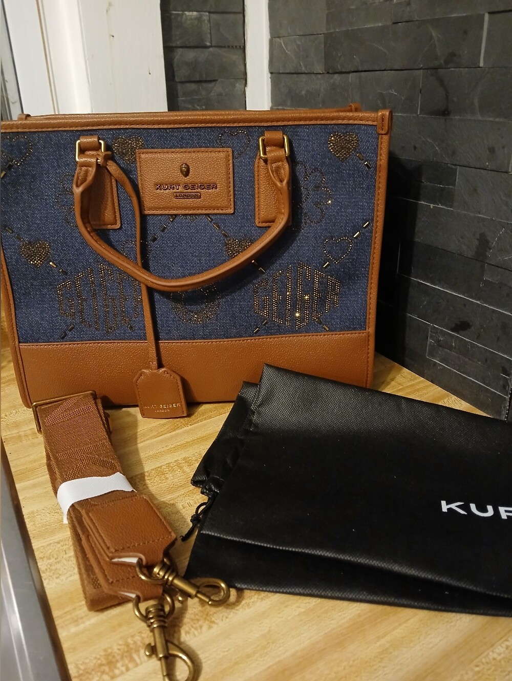 SOLD DO NOT BUYKurt Geiger NWT Denim & Leather Tote/Crossbody & Dustbag - Picture 2 of 9